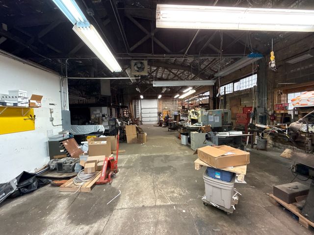 3340 N Ravenswood Avenue N, Chicago, IL 60657