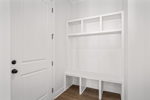 440 Buckwood Avenue, W, Thompsons Station, TN 37179