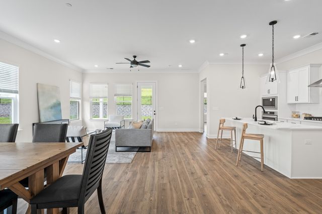 440 Buckwood Avenue, W, Thompsons Station, TN 37179