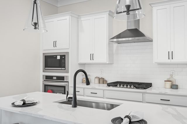 440 Buckwood Avenue, W, Thompsons Station, TN 37179