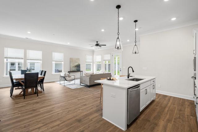 440 Buckwood Avenue, W, Thompsons Station, TN 37179