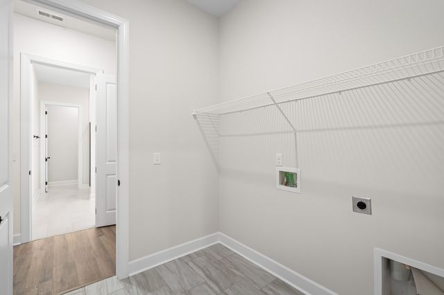 440 Buckwood Avenue, W, Thompsons Station, TN 37179