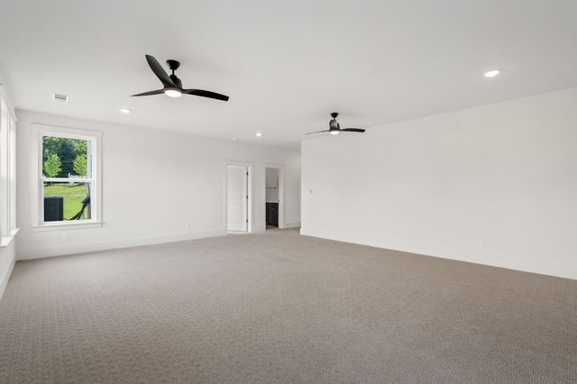 440 Buckwood Avenue, W, Thompsons Station, TN 37179