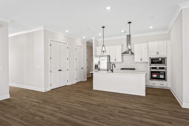 440 Buckwood Avenue, W, Thompsons Station, TN 37179