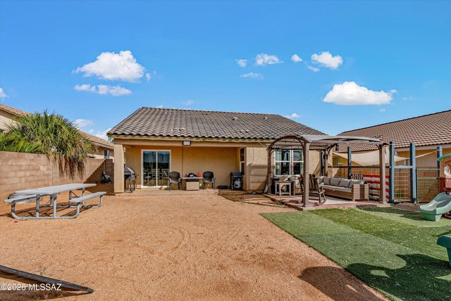 1591 W Cottonwood Canyon Drive, Benson, AZ 85602