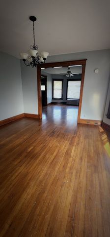 332 N West Street 2, Waukegan, IL 60085