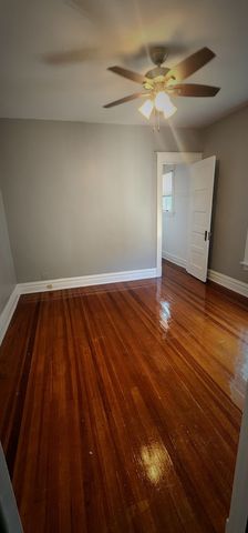 332 N West Street 2, Waukegan, IL 60085