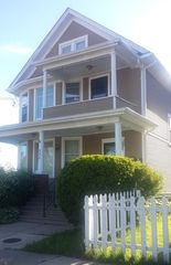 332 N West Street 2, Waukegan, IL 60085