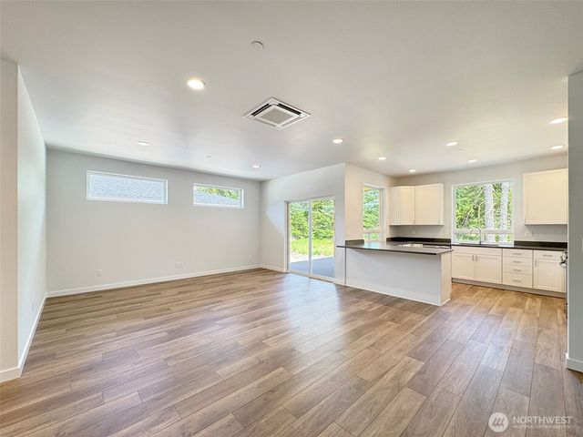 1415 Discovery Loop, Port Angeles, WA 98363