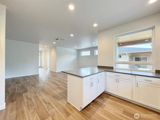 1415 Discovery Loop, Port Angeles, WA 98363