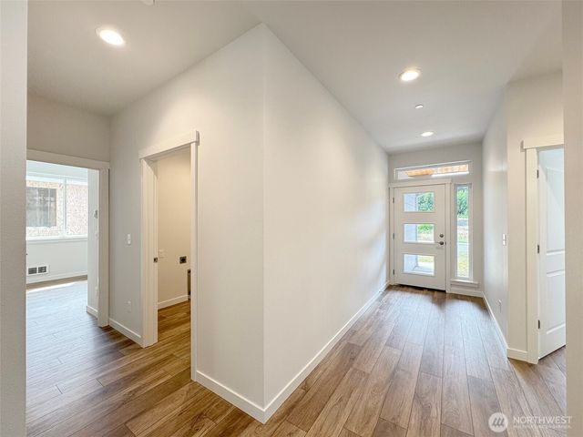 1415 Discovery Loop, Port Angeles, WA 98363