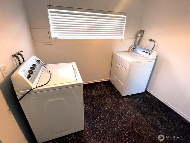 17930 Military Road S, Seatac, WA 98188