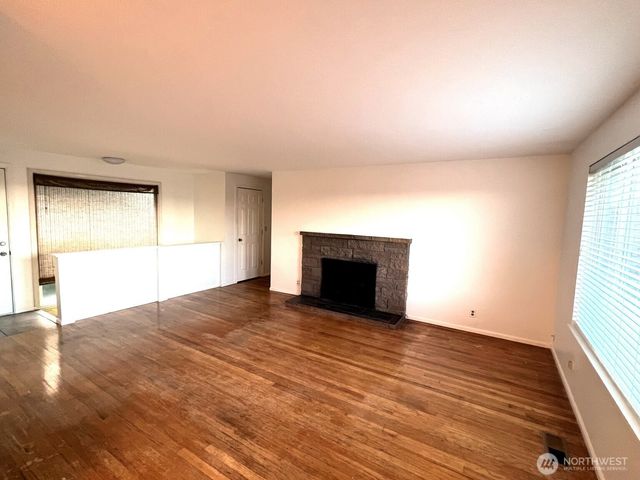 17930 Military Road S, Seatac, WA 98188