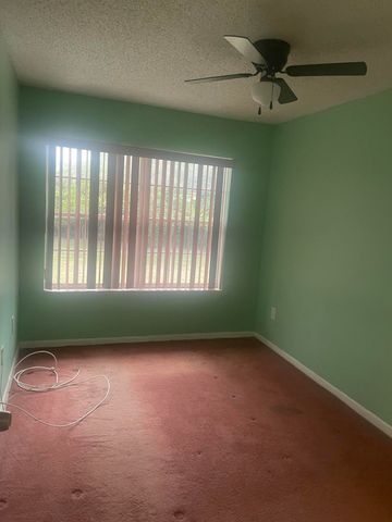 5076 Society Place W B, West Palm Beach, FL 33415