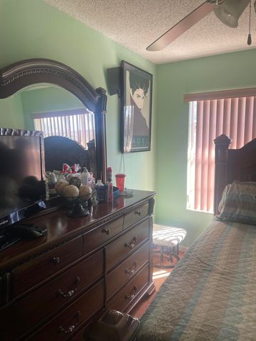 5076 Society Place W B, West Palm Beach, FL 33415