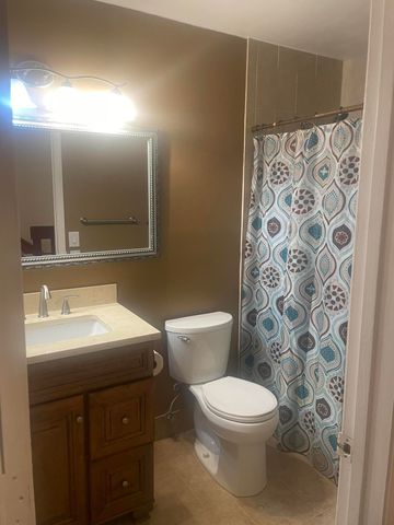 5076 Society Place W B, West Palm Beach, FL 33415