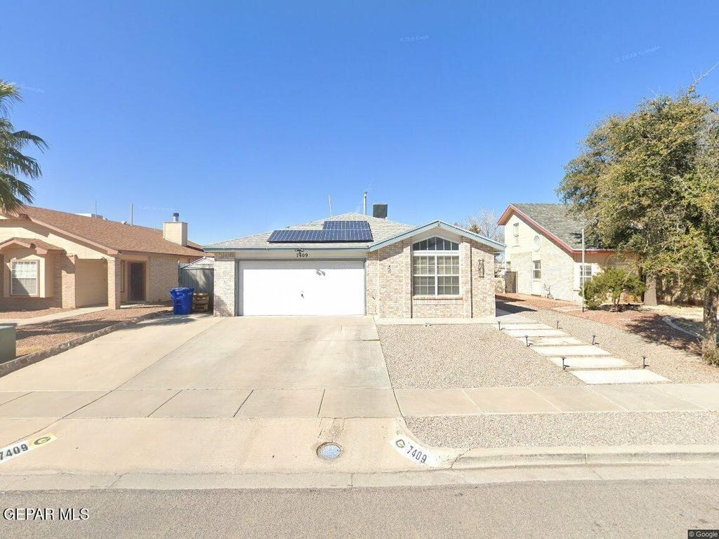 7409 LUZ DE LUMBRE Avenue, El Paso, TX 79912