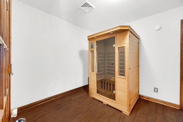 2215 Putnam Street, Lake Station, IN 46405