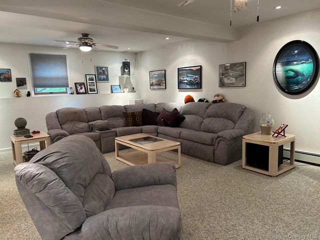 25 Cocoa Lane, Newburgh, NY 12550
