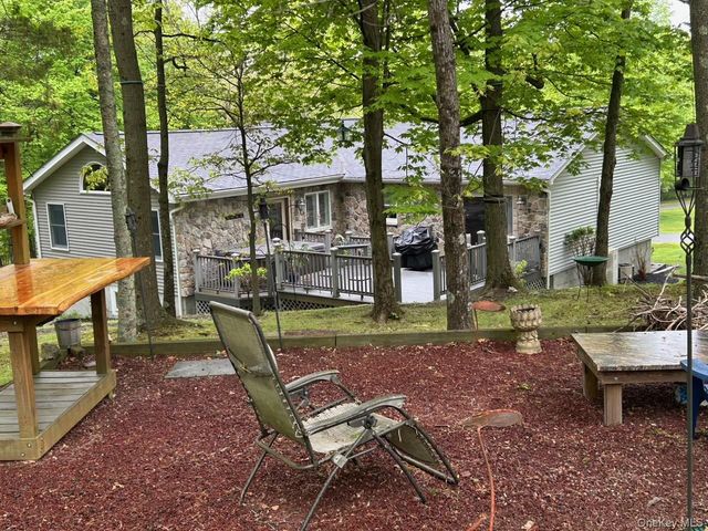 25 Cocoa Lane, Newburgh, NY 12550