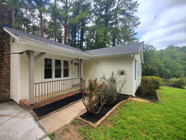 813 Plentywood Court, Raleigh, NC 27615