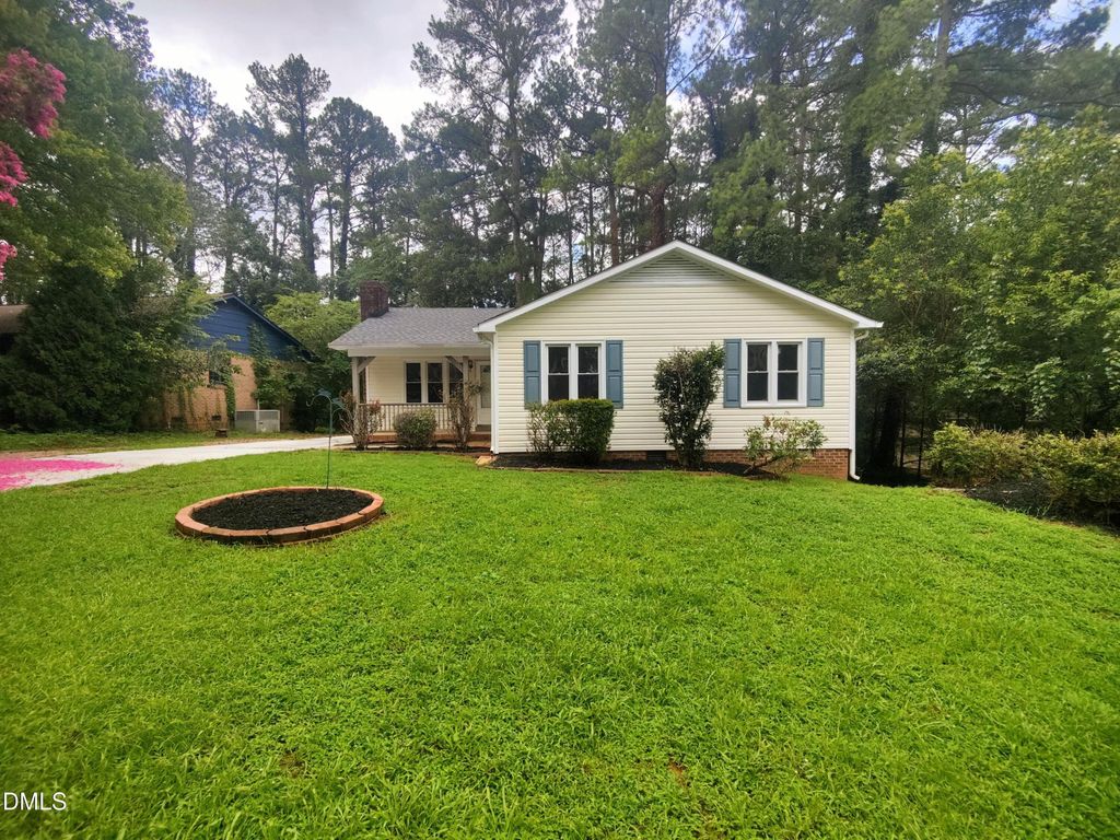 813 Plentywood Court, Raleigh, NC 27615