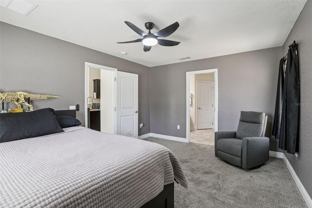 13076 NUSSER AVE, Weeki Wachee, FL 34614