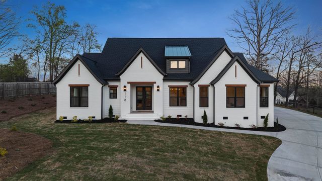 118 Mt. Vernon circle, Greer, SC 29651