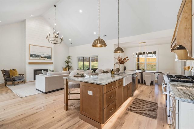 118 Mt. Vernon circle, Greer, SC 29651