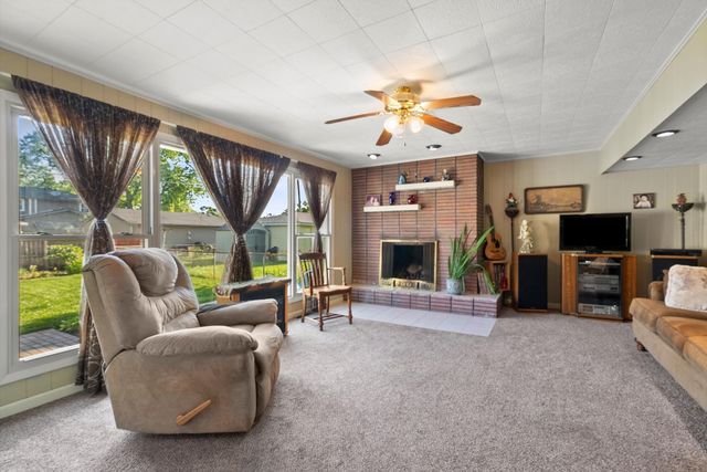 7306 W 115th Street, Worth, IL 60482