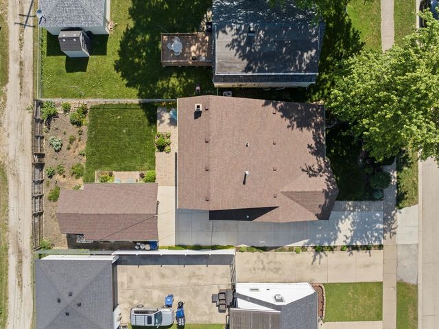 7306 W 115th Street, Worth, IL 60482