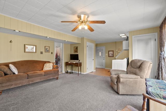 7306 W 115th Street, Worth, IL 60482