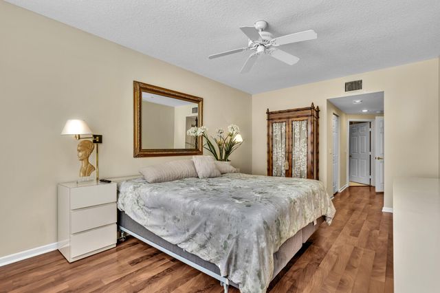 17050 EMILE Street 3, Boca Raton, FL 33487
