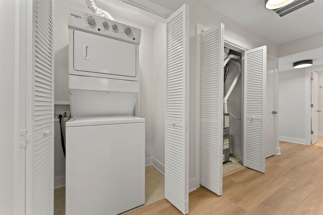 218 S Western Avenue A, Chicago, IL 60612