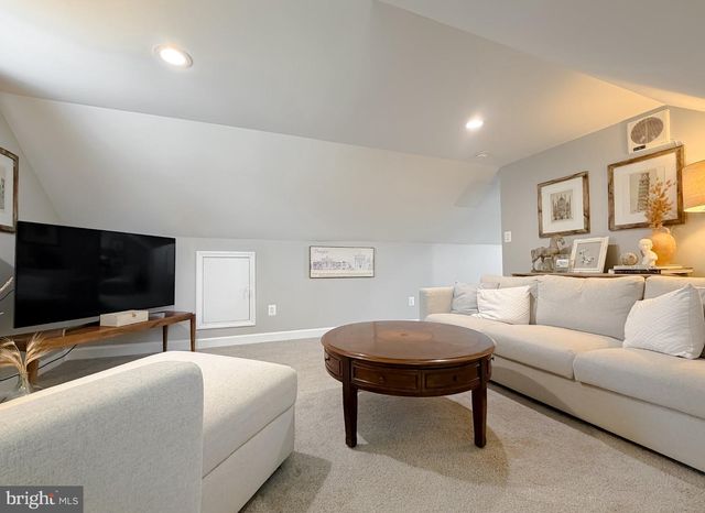 4985 SOLOMONS ISLAND RD, Huntingtown, MD 20639