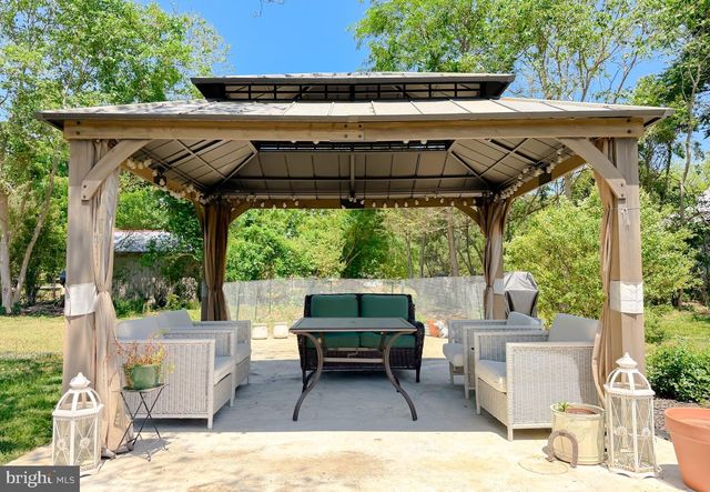 4985 SOLOMONS ISLAND RD, Huntingtown, MD 20639