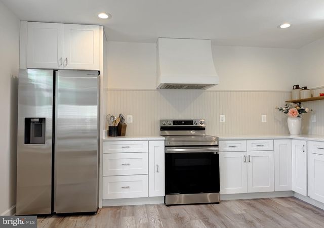 4985 SOLOMONS ISLAND RD, Huntingtown, MD 20639