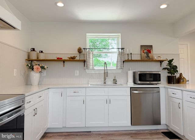 4985 SOLOMONS ISLAND RD, Huntingtown, MD 20639
