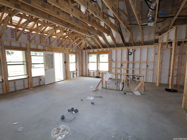 1108 Limestone Ridge, Seguin, TX 78155