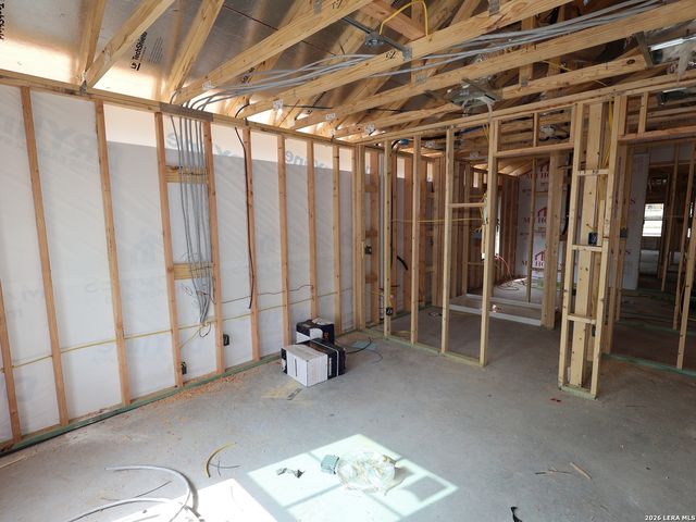 1108 Limestone Ridge, Seguin, TX 78155