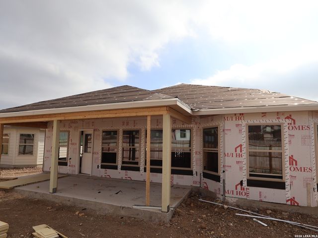 1108 Limestone Ridge, Seguin, TX 78155