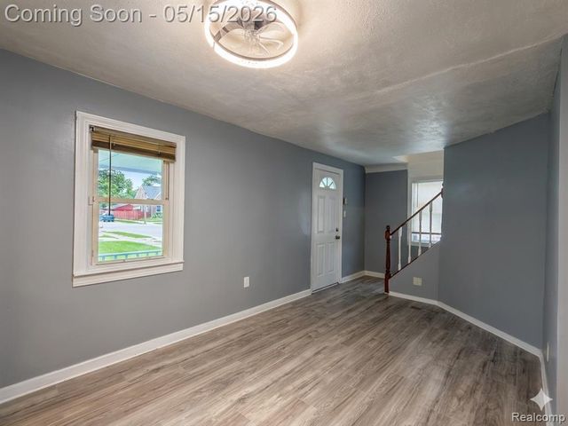 20870 Curie Avenue, Warren, MI 48091