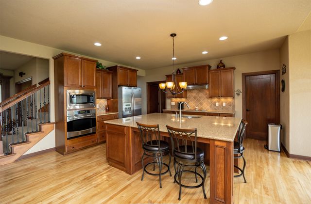 1325 NE 47th Street, Ankeny, IA 50021
