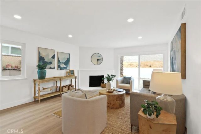 802 Bejay Place, San Pedro, CA 90731