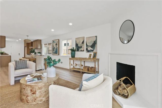 802 Bejay Place, San Pedro, CA 90731