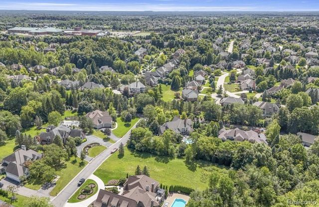 18197 Shelley Pond Court, Northville, MI 48168