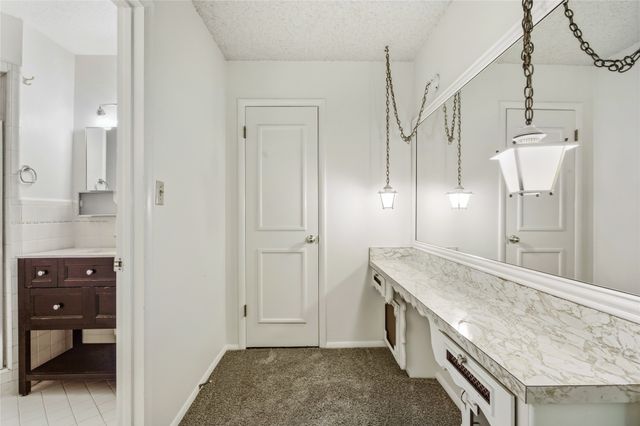 1315 Navaho Street, Arlington, TX 76012