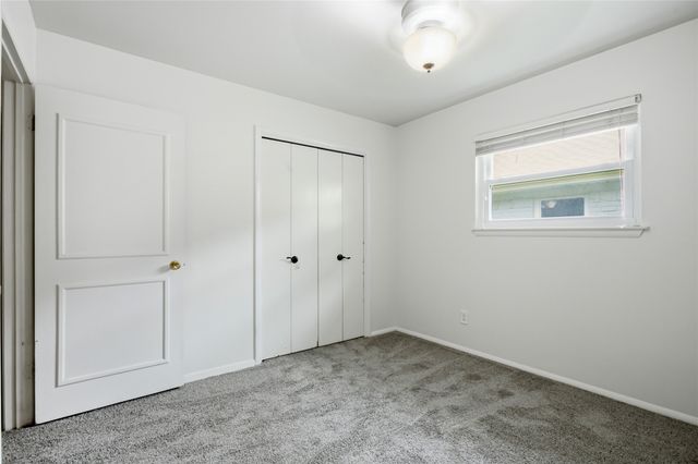 1315 Navaho Street, Arlington, TX 76012