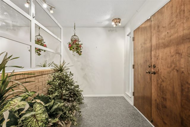 1315 Navaho Street, Arlington, TX 76012
