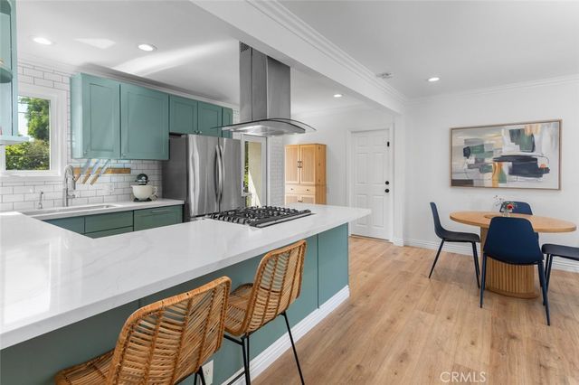 2206 S Shelton, Santa Ana, CA 92707